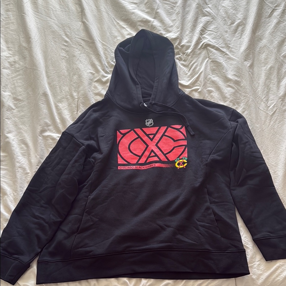 NWOT Chicago Blackhawks Hoodie